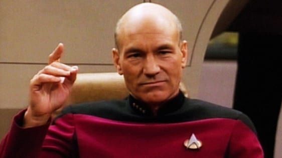 Capitão Picard Cantando Torne-o assim ao som de Let It Snow é o motivo da temporada