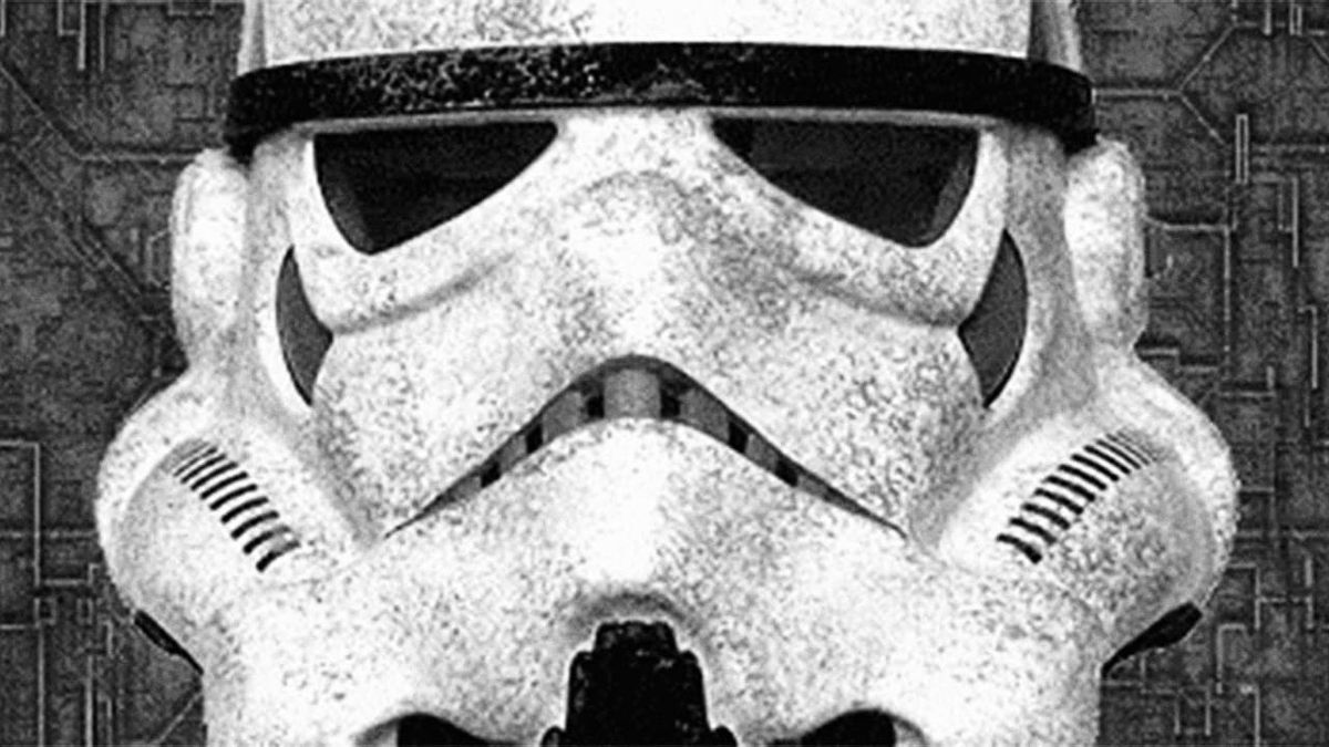 Вижте Цялата еволюция на шлемовете на щурмоваците Star Wars - В един GIF