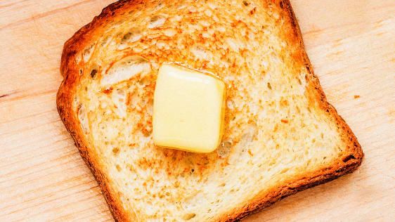 Manteiga é melhor para você do que o pão em que você espalha