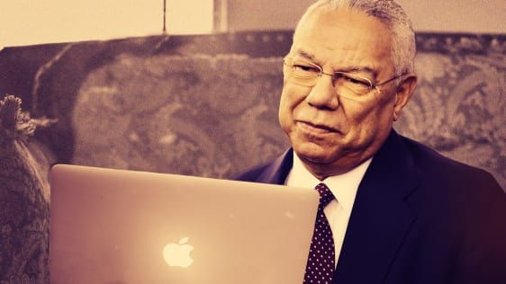 Secrets Of Silicon Valley Intrigue afsløret i Colin Powells hackede e -mails
