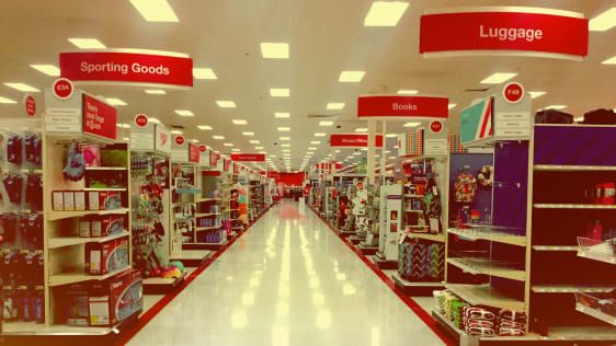 Toys ‘R’ Us i Target s’uneixen a les vendes en línia a partir d’avui