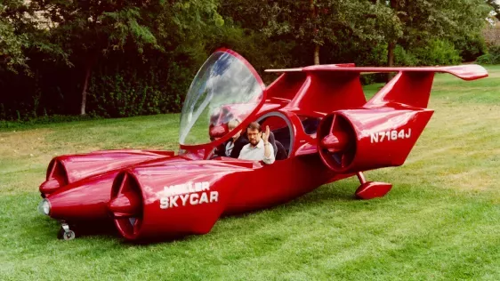 Paul Moller'in 50 yıllık uçan bir araba yapma hayali ölmeyecek