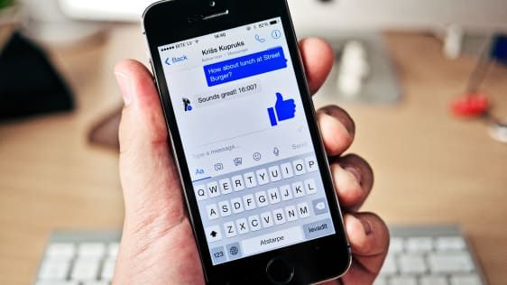 Facebook Loophole يتيح لك الدردشة بدون تطبيق Messenger