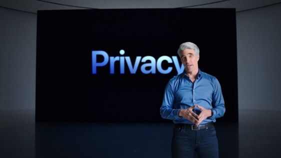 Exclusiv: Craig Federighi de la Apple cu privire la noile funcții de confidențialitate ale WWDC