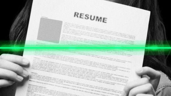 Acest șablon de CV ideal pentru a fi utilizat dacă sunteți în căutarea unui loc de muncă în tehnologie